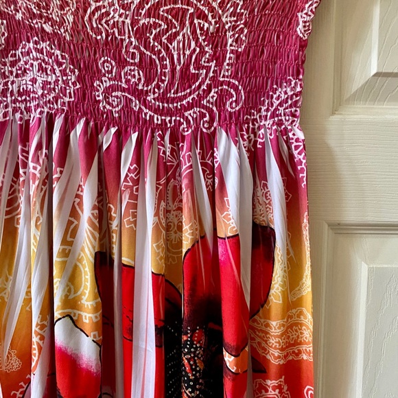 Dress - Picture 2 of 5